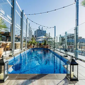 Virgin - Shoreditch ***** Londen